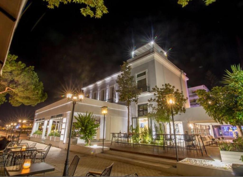 קלמאטה Panellinion Luxury Rooms מראה חיצוני תמונה