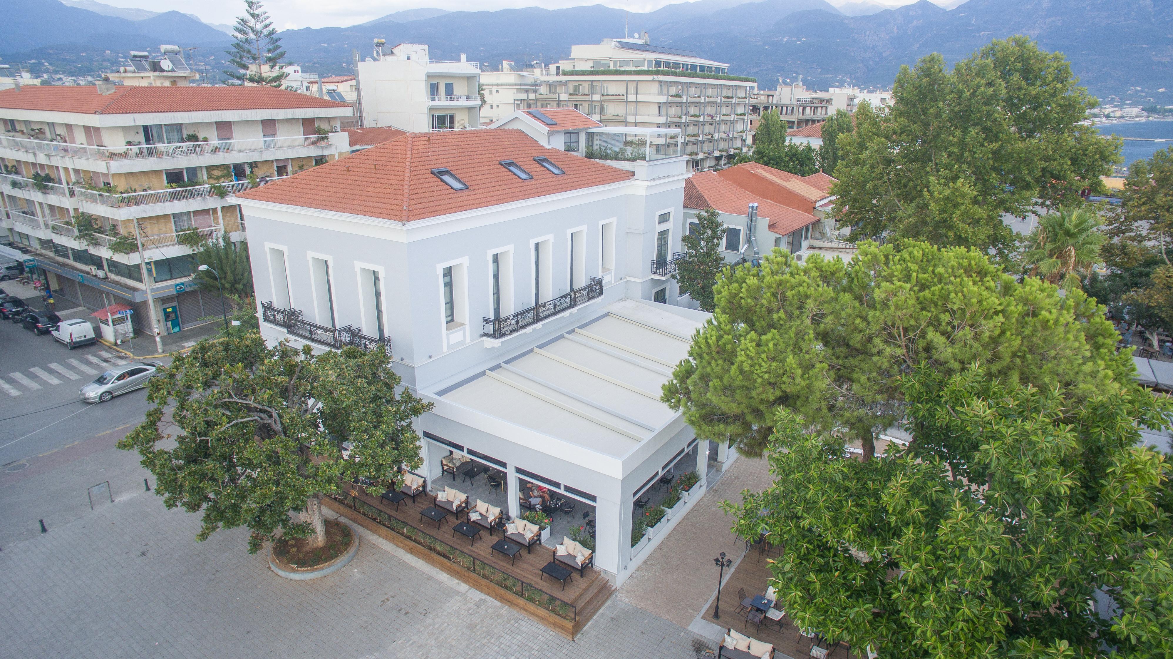 קלמאטה Panellinion Luxury Rooms מראה חיצוני תמונה