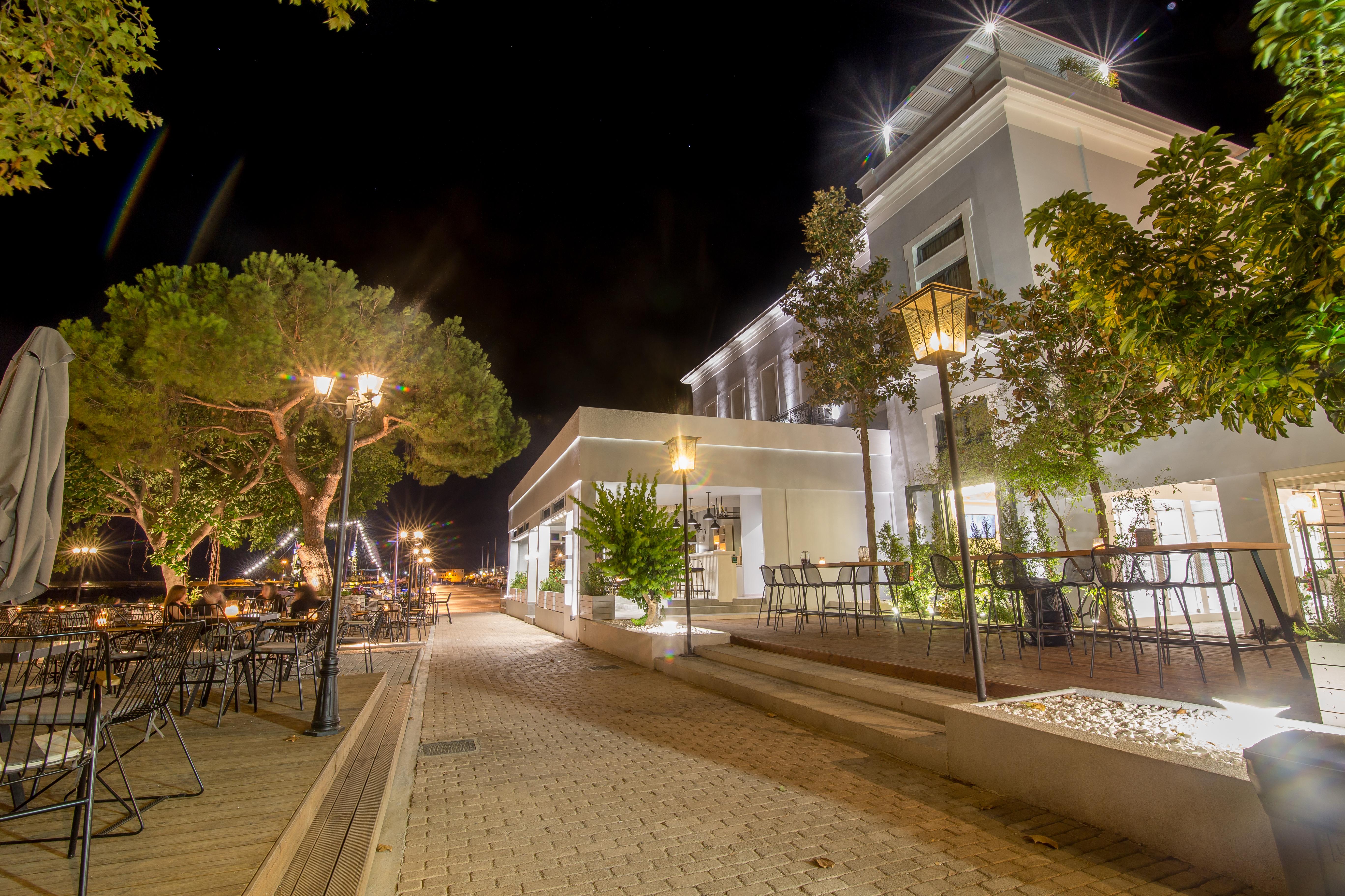 קלמאטה Panellinion Luxury Rooms מראה חיצוני תמונה