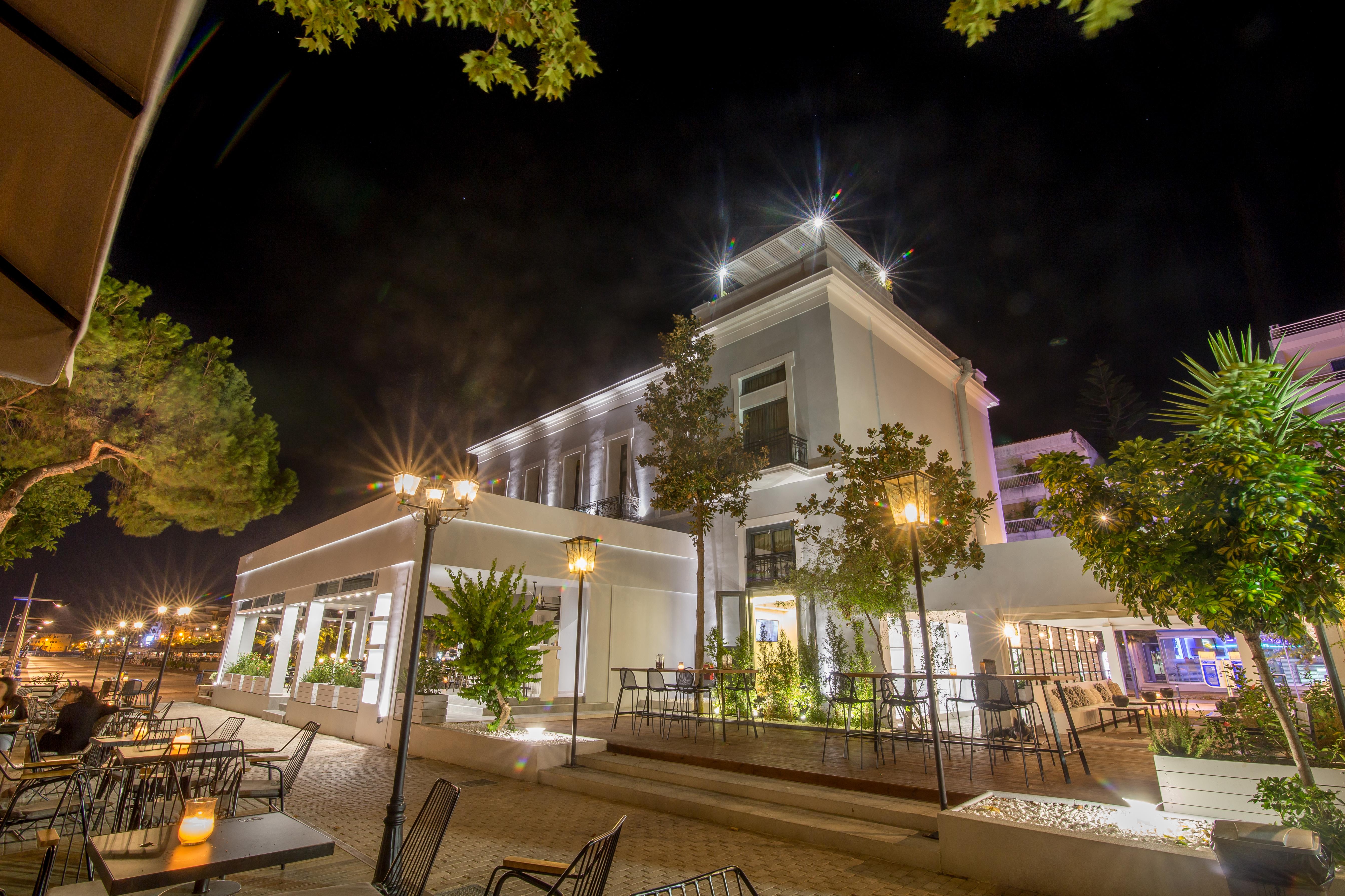 קלמאטה Panellinion Luxury Rooms מראה חיצוני תמונה