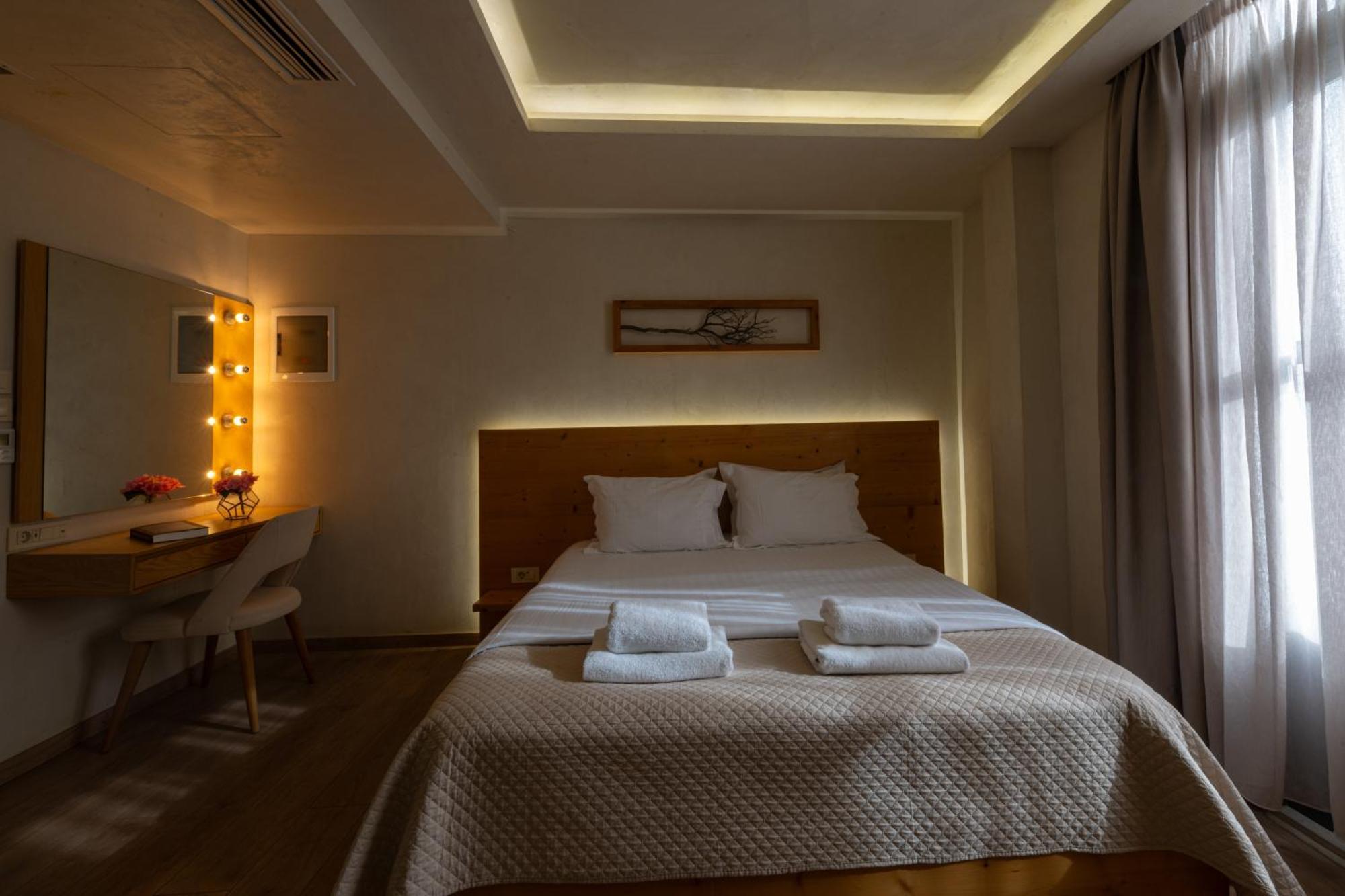 קלמאטה Panellinion Luxury Rooms מראה חיצוני תמונה