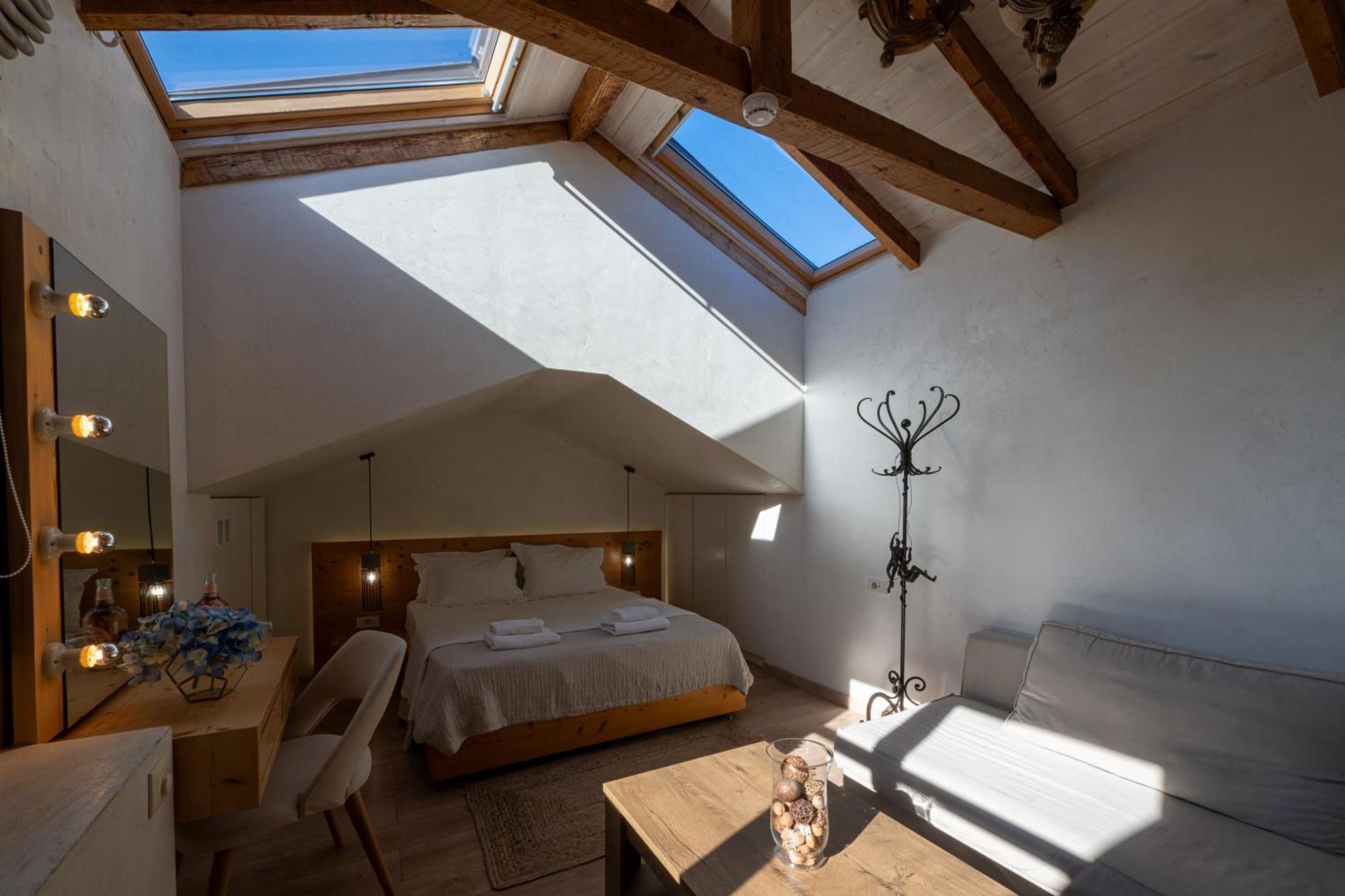 קלמאטה Panellinion Luxury Rooms מראה חיצוני תמונה