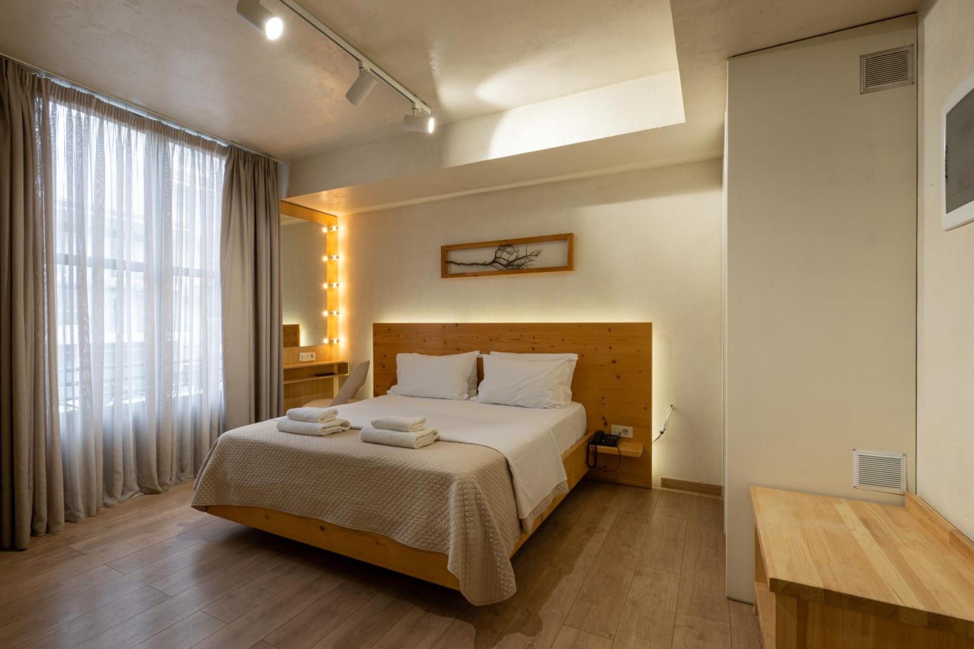 קלמאטה Panellinion Luxury Rooms מראה חיצוני תמונה